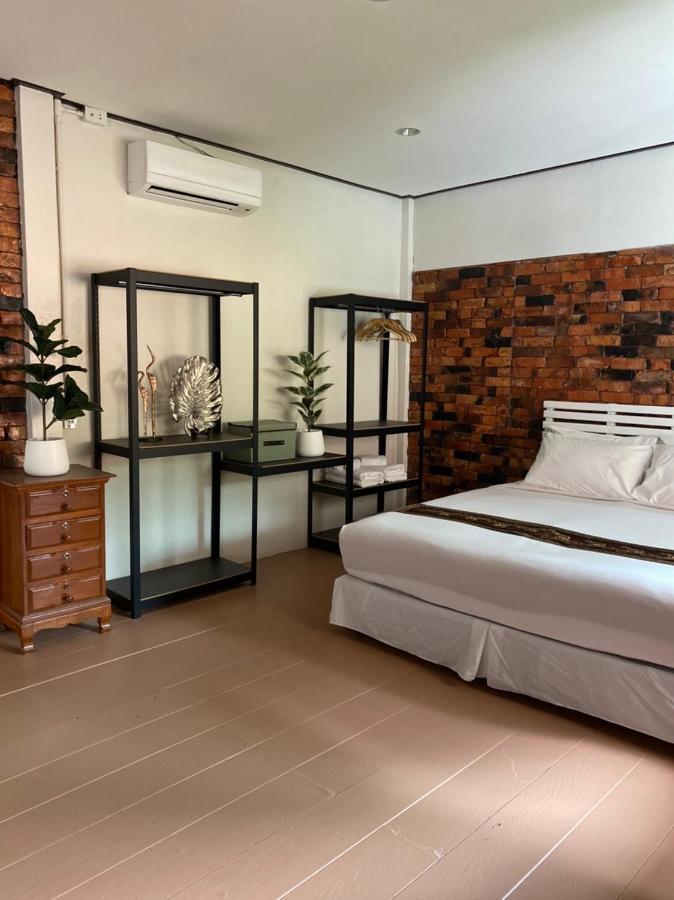 Adang Island Resort Koh Lipe Exterior photo