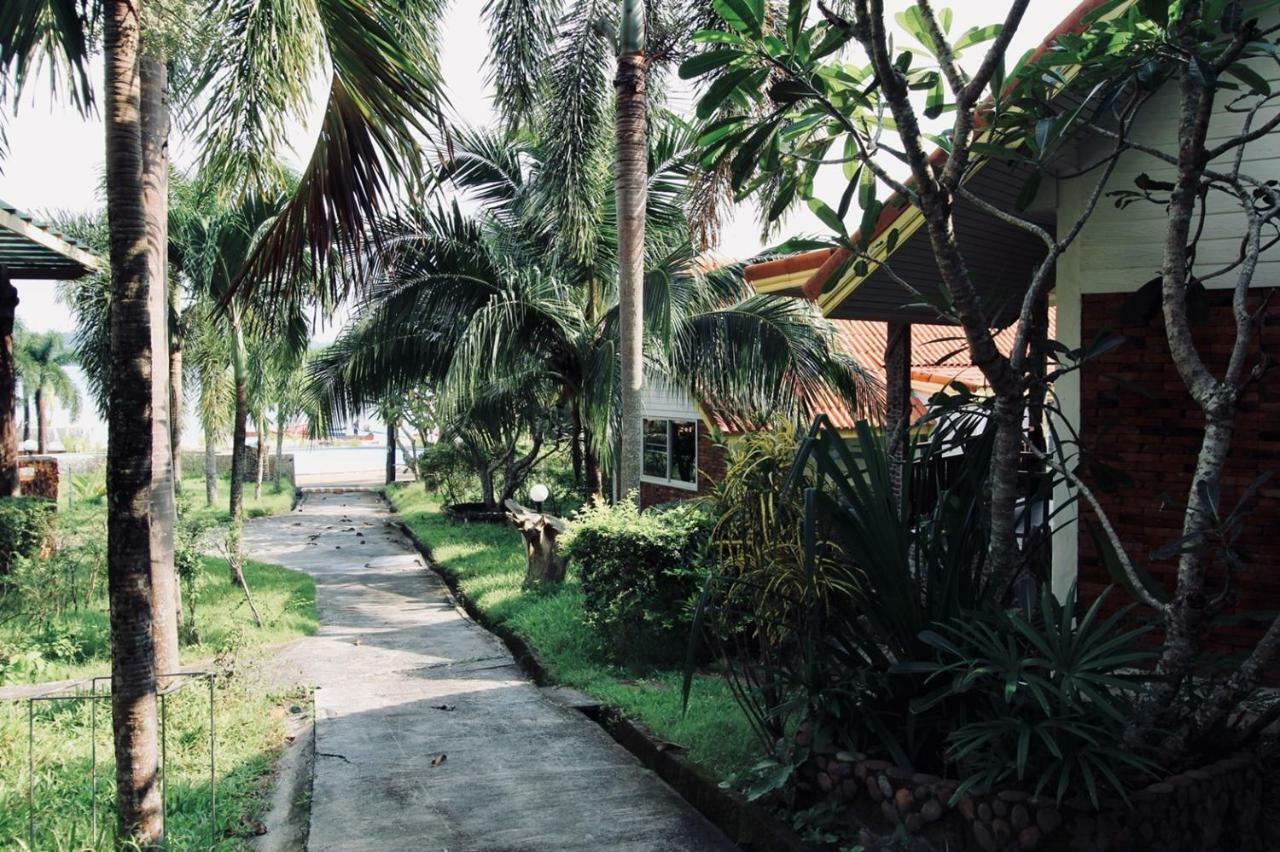 Adang Island Resort Koh Lipe Exterior photo